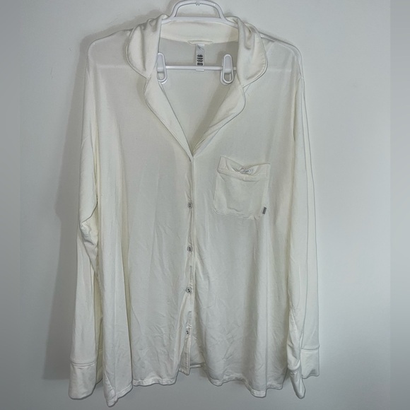 **SOLD**2/ SKIMS SOFT LOUNGE SLEEP SHIRT - Picture 3 of 10